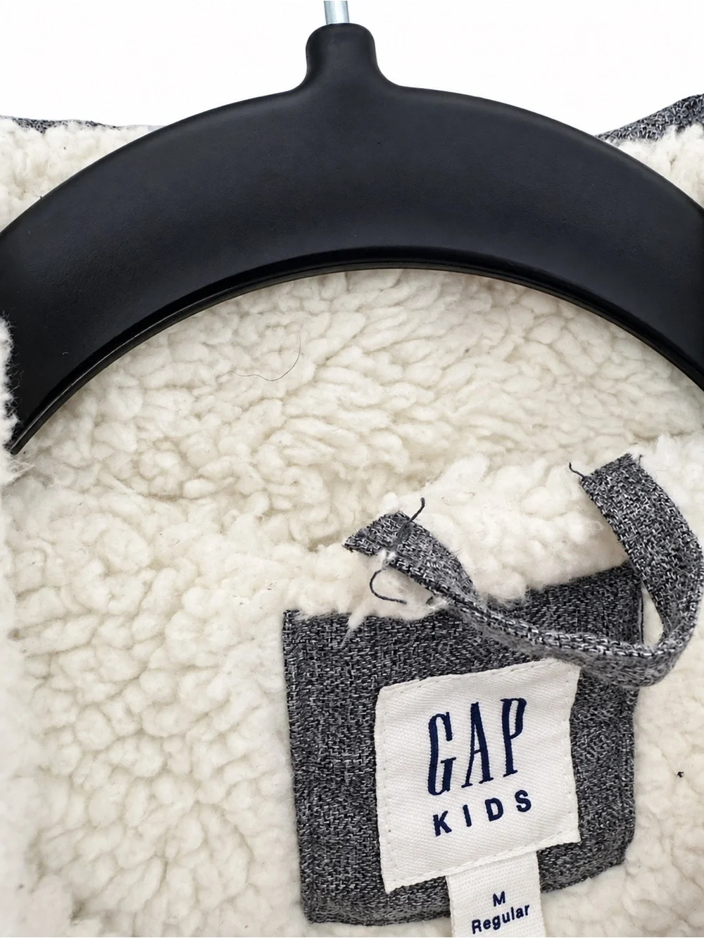 Gap Kids Gray Puffer Vest Sherpa Fleece Lined Snap Front Winter Pocket Unisex M